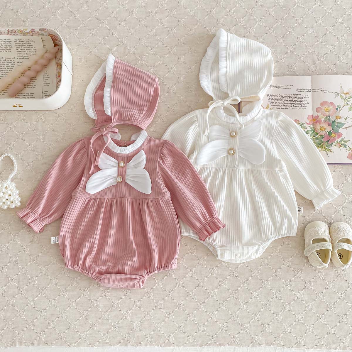 Autumn  Baby Romper with Hat B - огляд і ціна Baby Clothing Display Stand